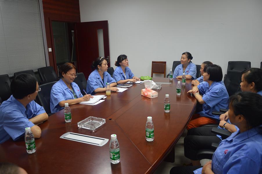 2015年建军节来临之际，MILAN米兰体育·（中国）官方网站集团举行了拥军座谈会